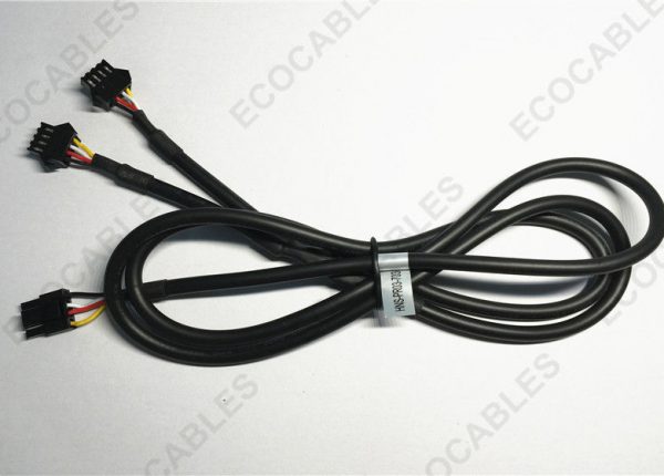 22AWG 4C Molex Cable 1